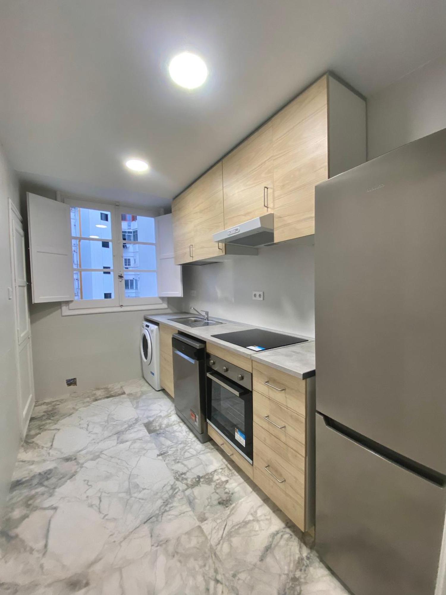 Central Rooms Valencia Downtown - Bruno Apartments Coliving Exterior photo